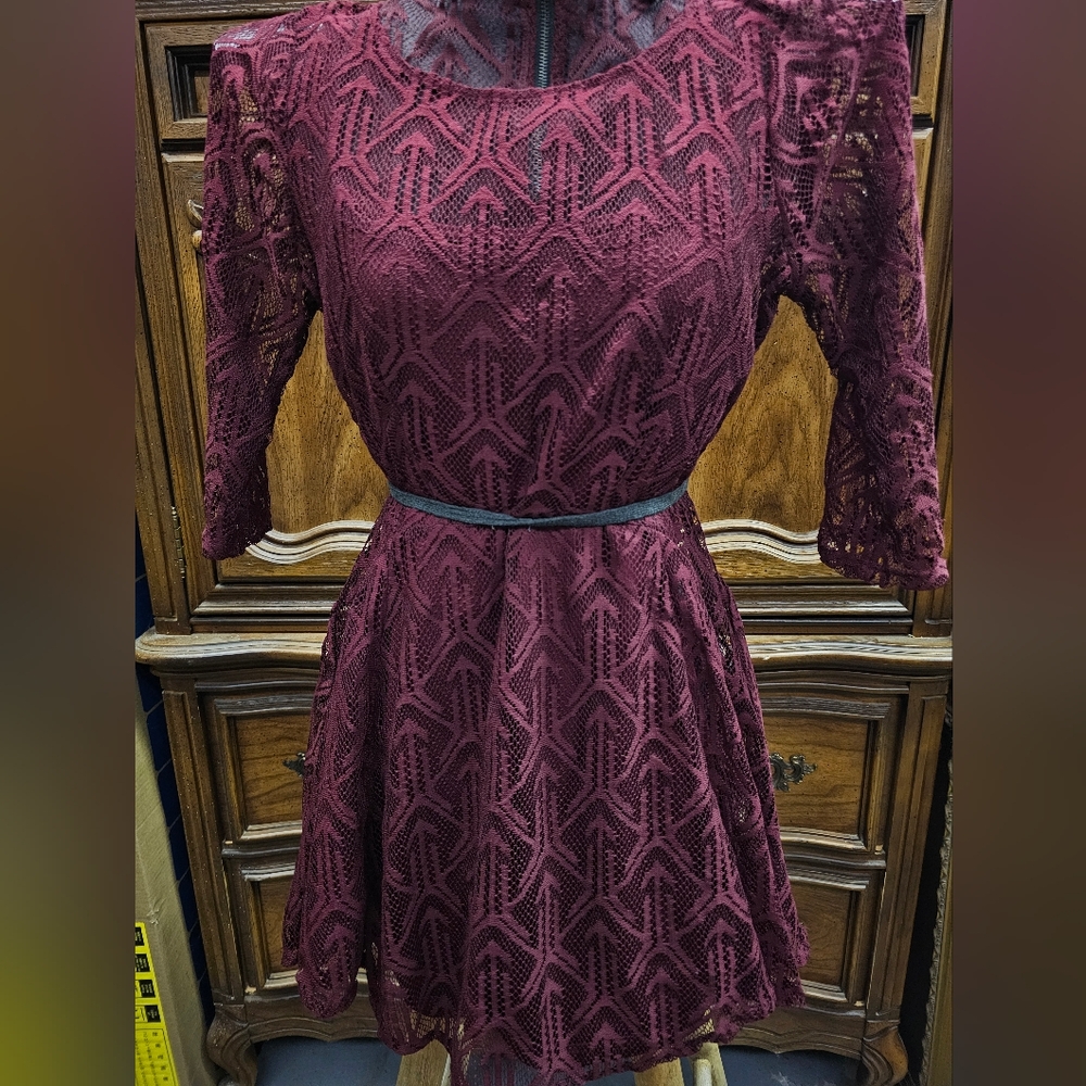 Bebop small maroon dress